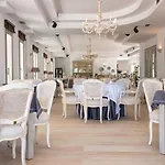 酒店 Saint Andrea Seaside - Adults Only 纳乌萨